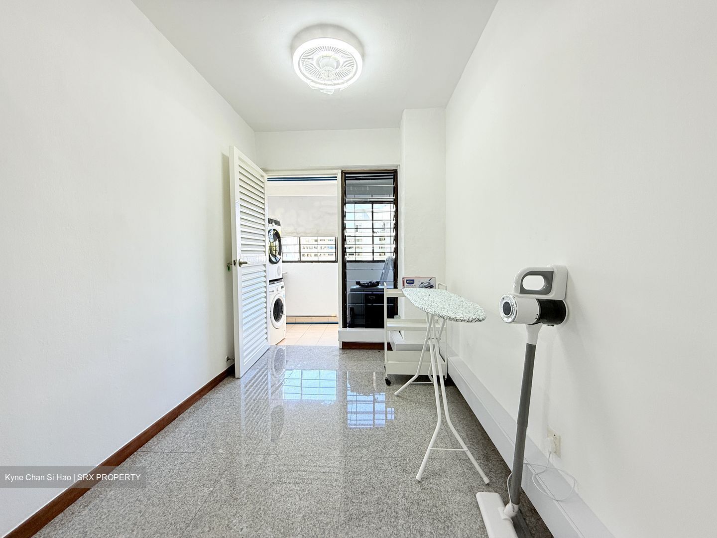 Pine Grove (D21), Condominium #607985531